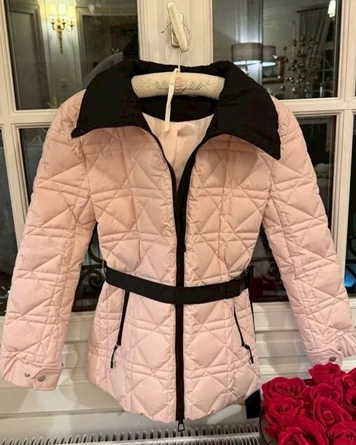 設計師家粉黑配色90%鴨絨收腰外套