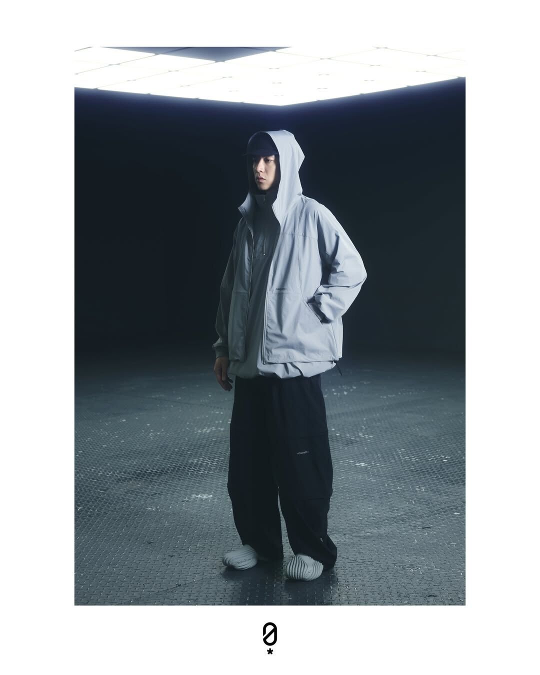 idealism x ionism｜ide/on Windbreaker (Black/Gray)