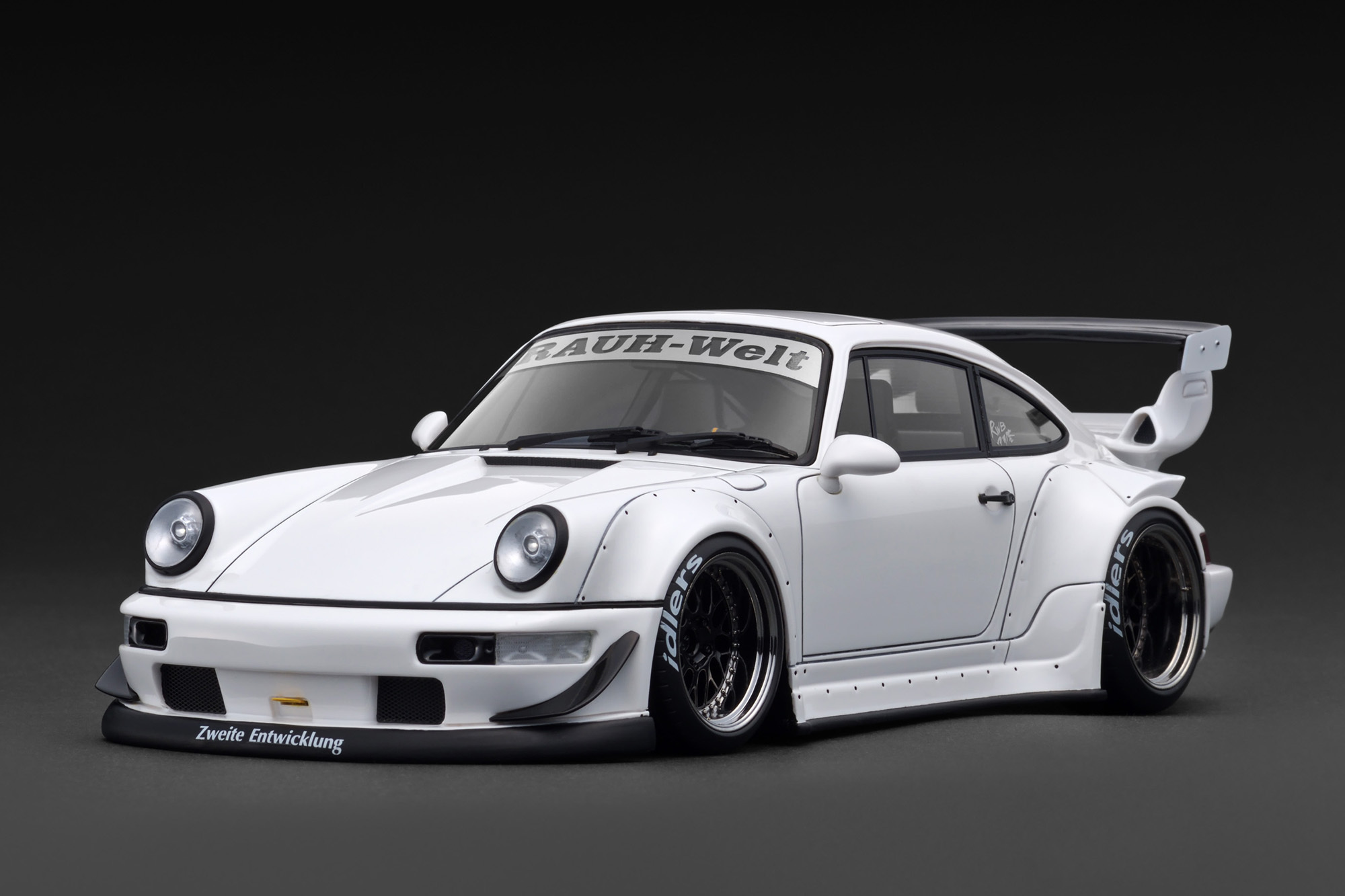 預訂 (訂金$300) (預訂價$2214): 1/18 IG  RWB 964 White (IG3970)