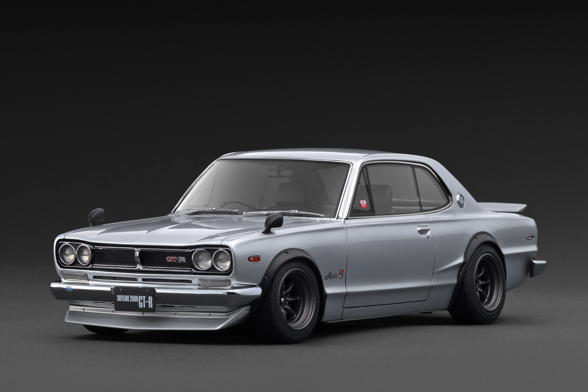 預訂 (訂金$300) (預訂價$2214): 1/18 IG  Nissan Skyline 2000 GT-R (KPGC10) Silver (IG4031)