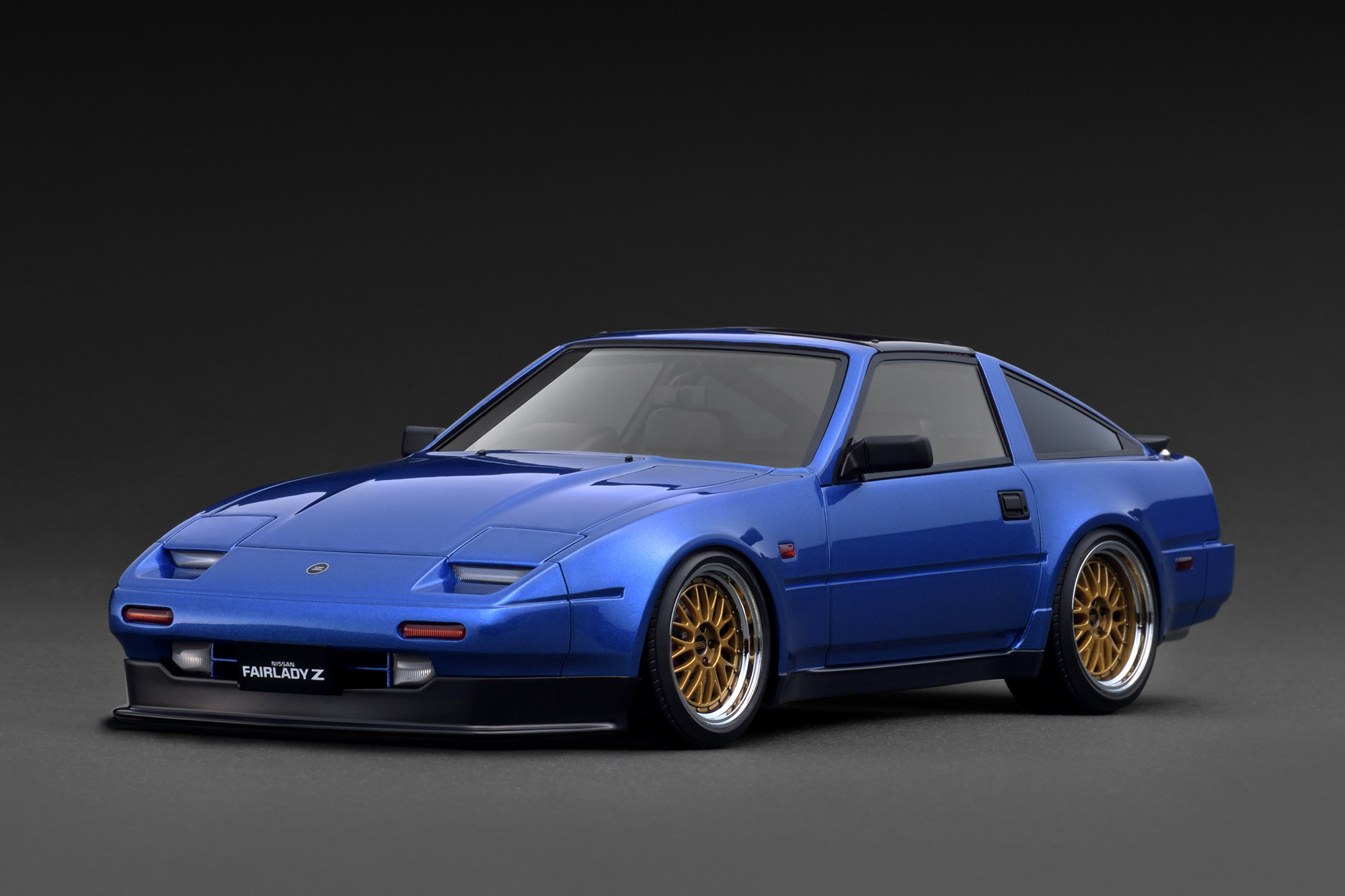 預訂 (訂金$300) (預訂價$2214): 1/18 IG NISSAN Fairlady Z 2-Seater 300ZR (Z31) Light Blue Metallic (IG3898)
