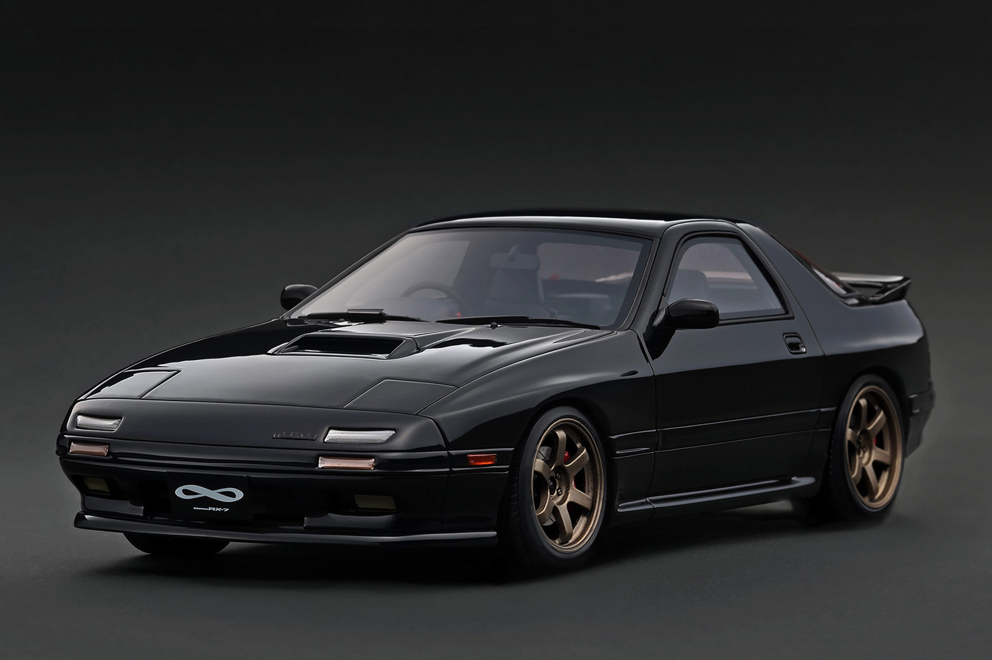 預訂 (訂金$300) (預訂價$2214): 1/18 IG Mazda Savanna RX-7 Infini (FC3S) Black (IG4090)