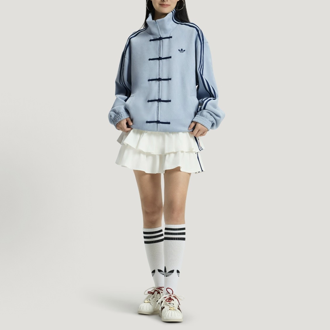 【代購】adidas Originals CTT 3.1 SOFT 新中式立領條紋長袖夾克 – 男女同款 淺藍