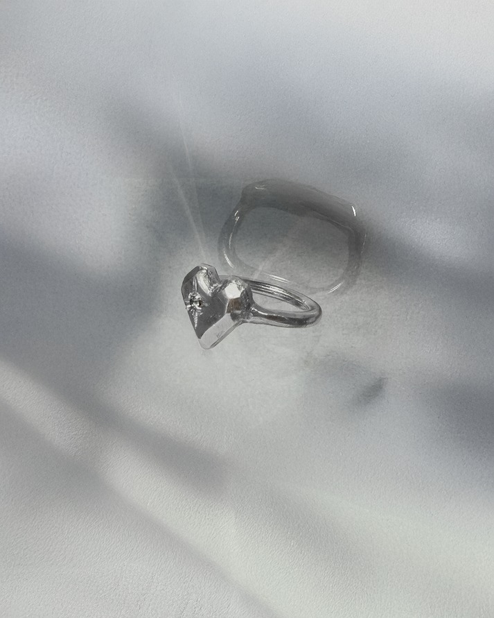 PROJ-ORNMNT 造塑愛心鑲石戒