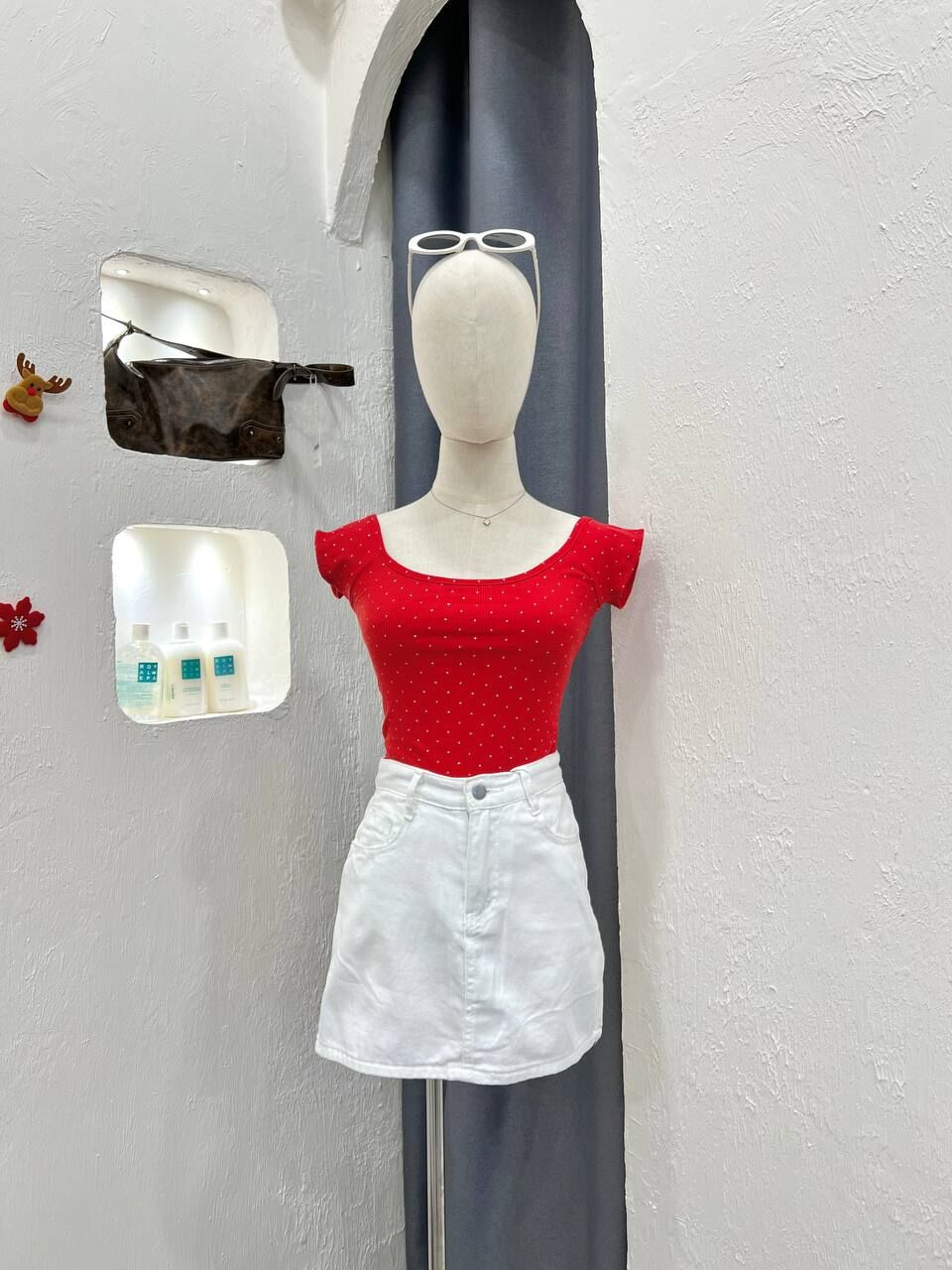 Red Off Glitter