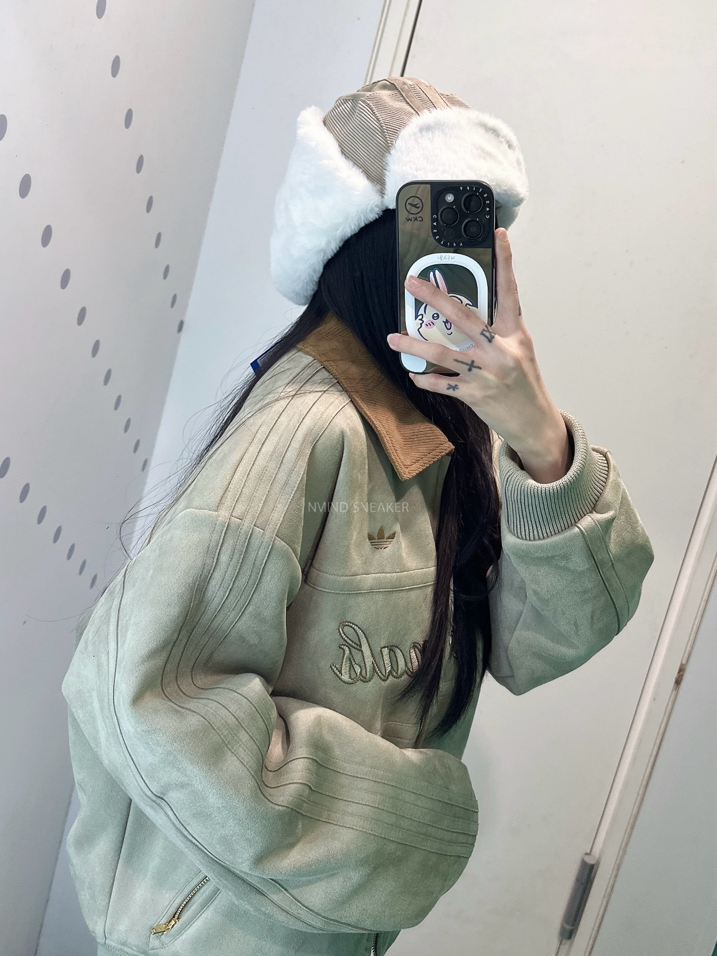 ADIDAS ORIGINALS 新年復古草寫皮外套