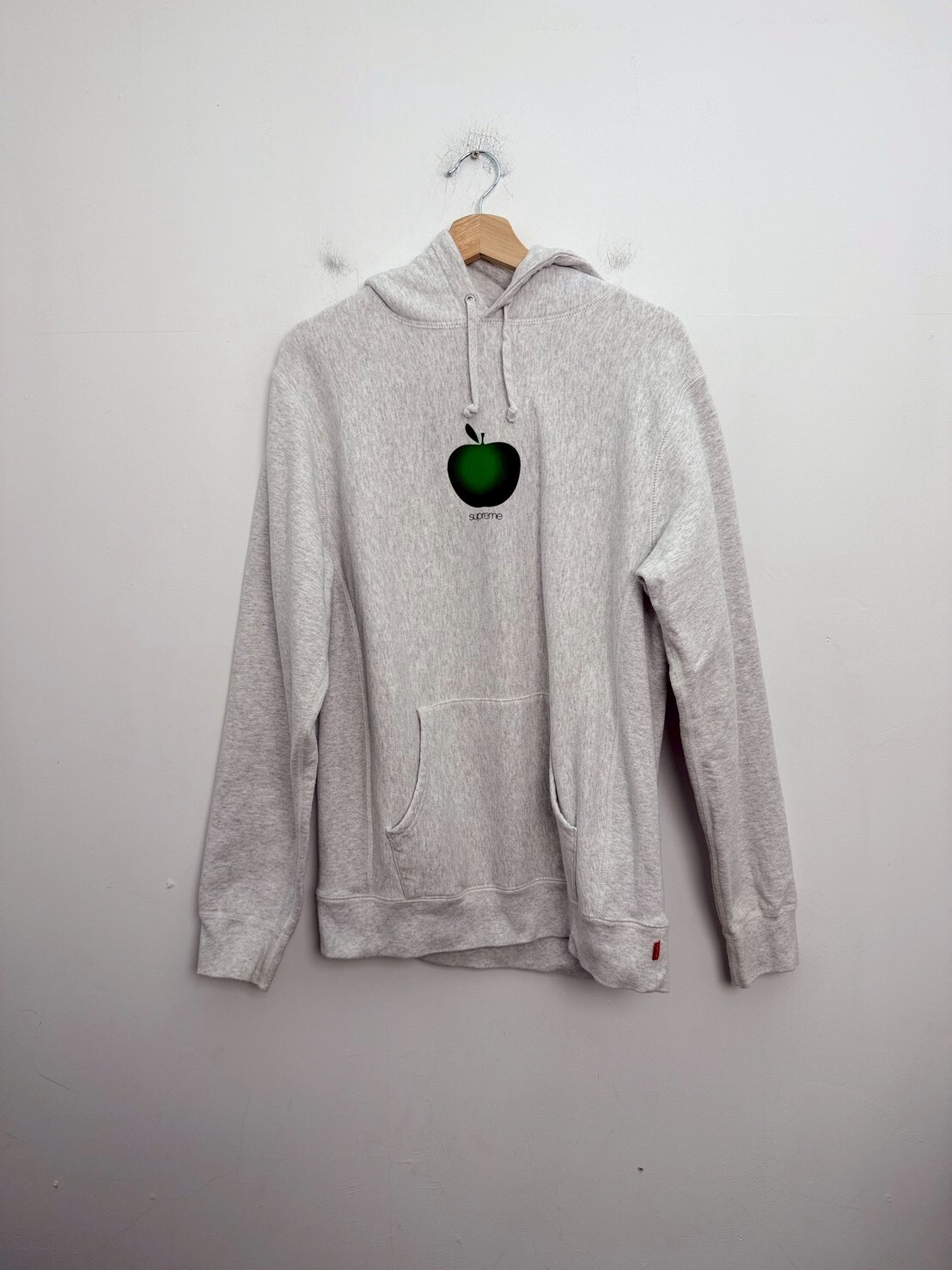 Supreme Apple Hooded Sweatshirt Ash Grey SIZE M