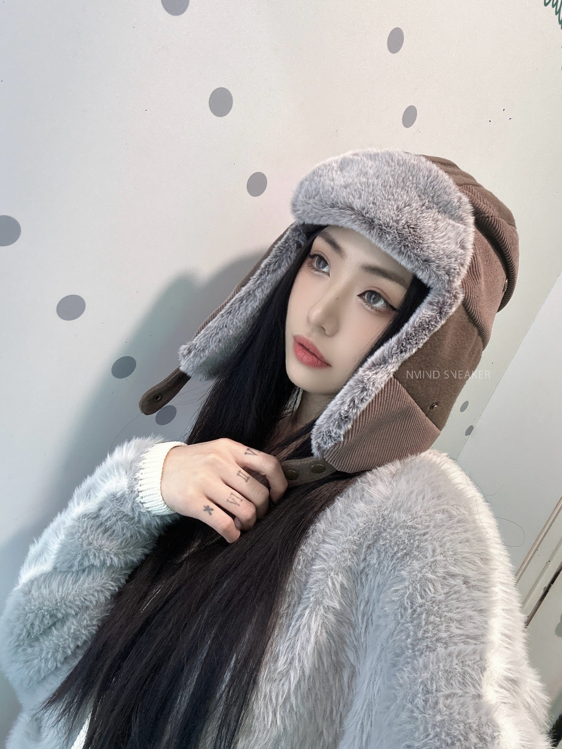 ADIDAS ORIGINALS 毛毛飛行帽 兩色