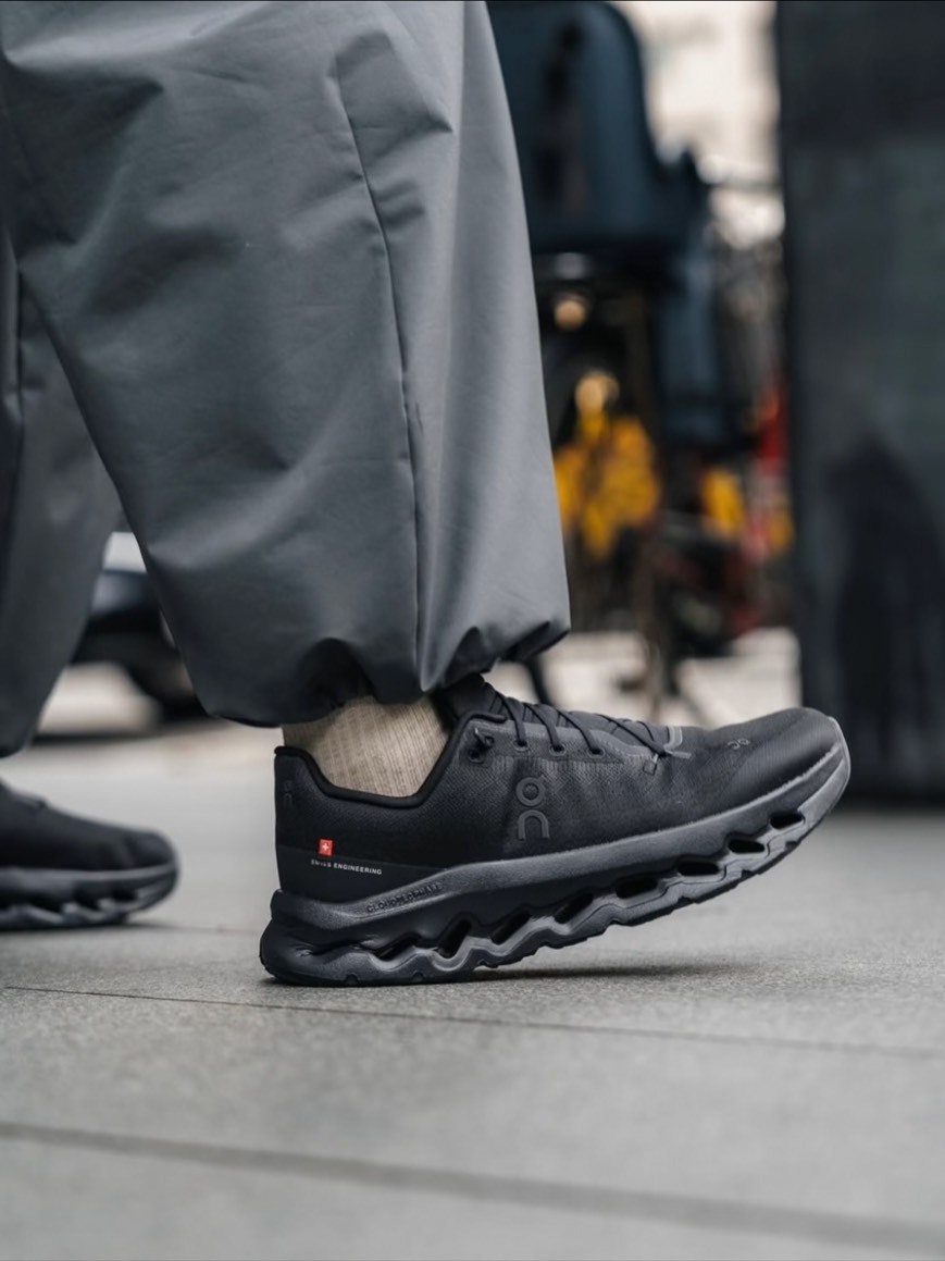 On Cloudtilt 黑魂 男鞋