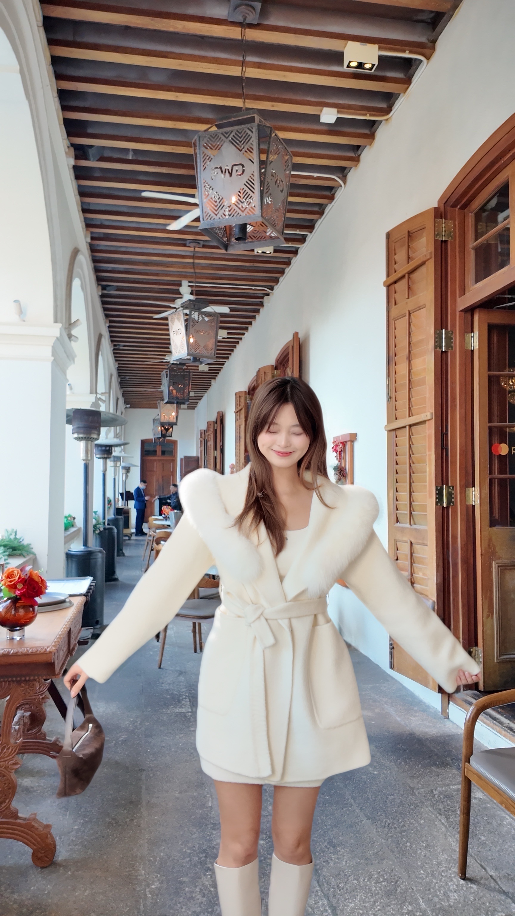 TheSand自訂款 - 🩶手工製Sagefur大毛領羊毛大衣