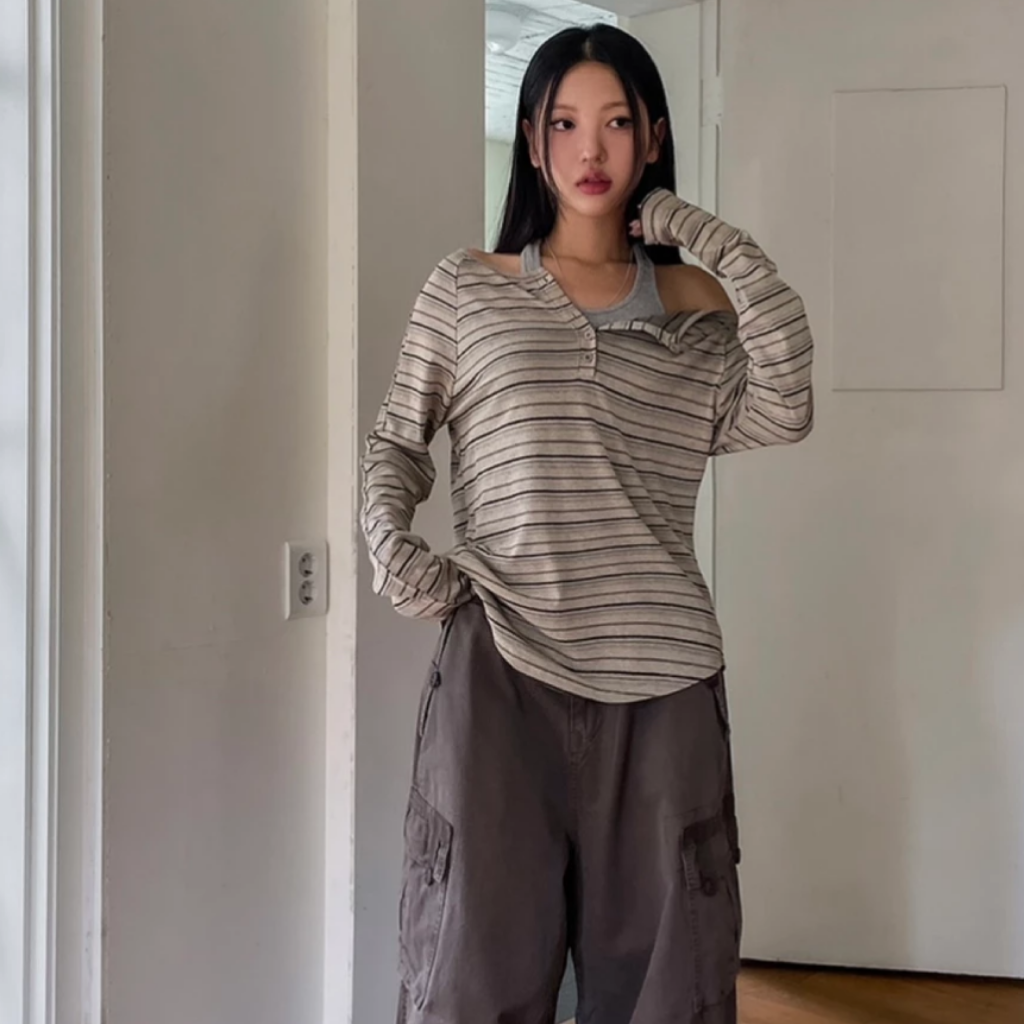 🇰🇷韓國 Button Stripe T條紋 排扣 一字領 露肩 長袖上衣