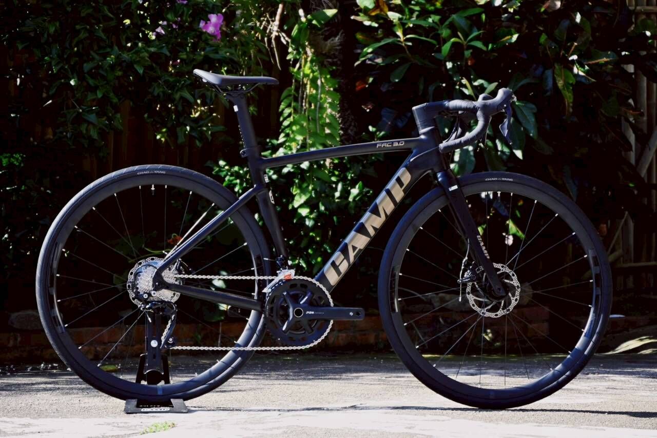 CAMP 坎普 FRC 3.0 碟煞公路車 配置R7000 105變速器 鋁合金車架 /霧淞黑
