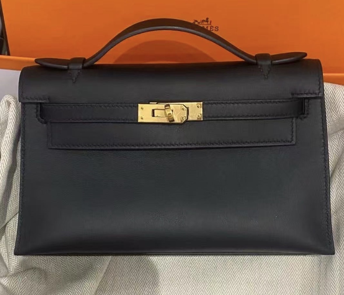 Kelly pochette 89 noir cc swift K