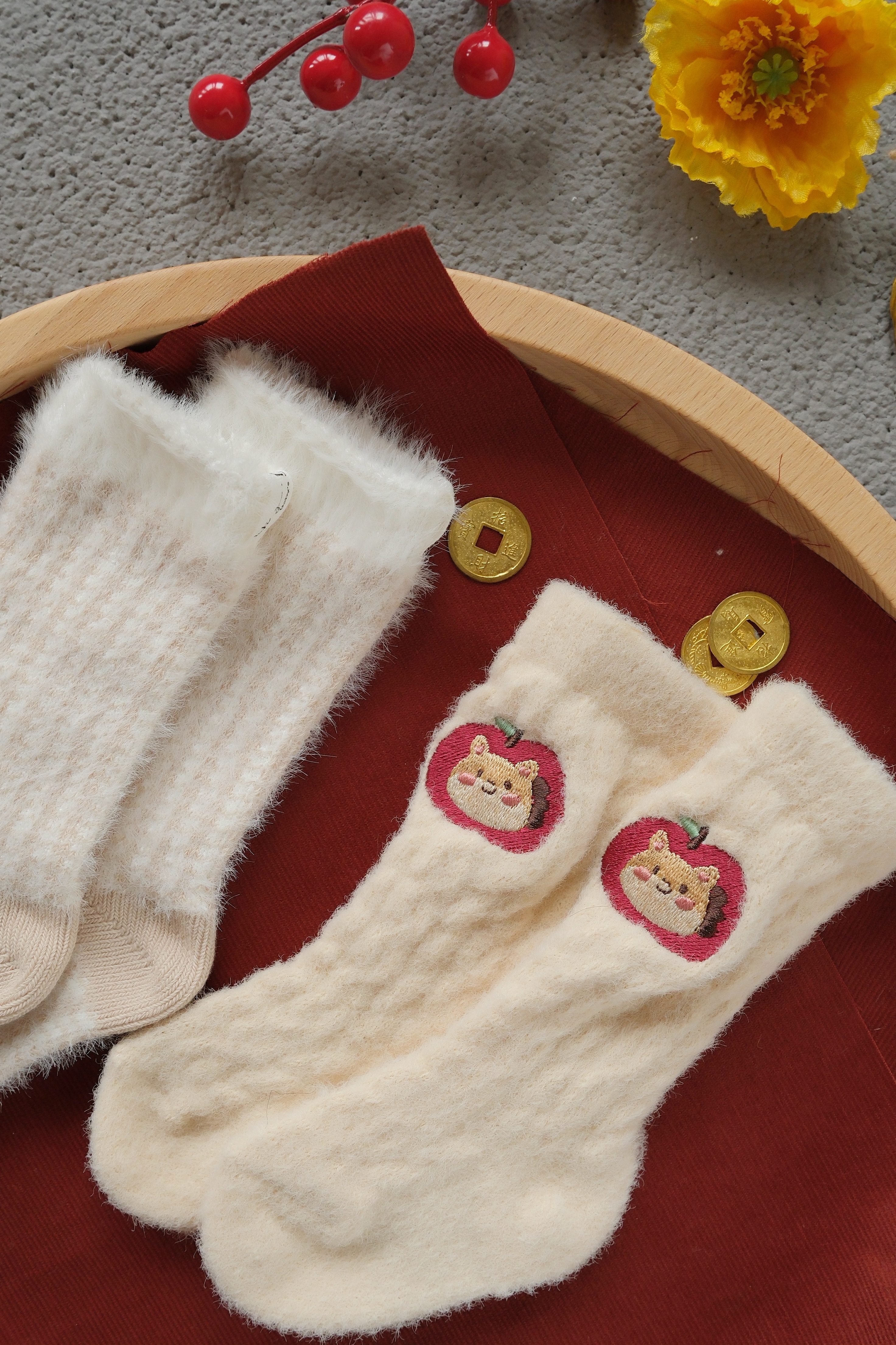 Hi Y.P store-馬年限定-蘋安小馬刺繡襪(兩件組)