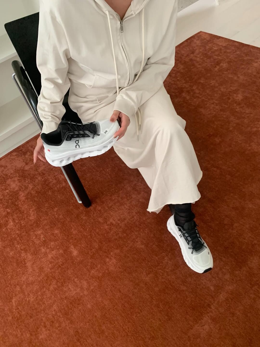 On Cloudtilt 白熊貓 男鞋