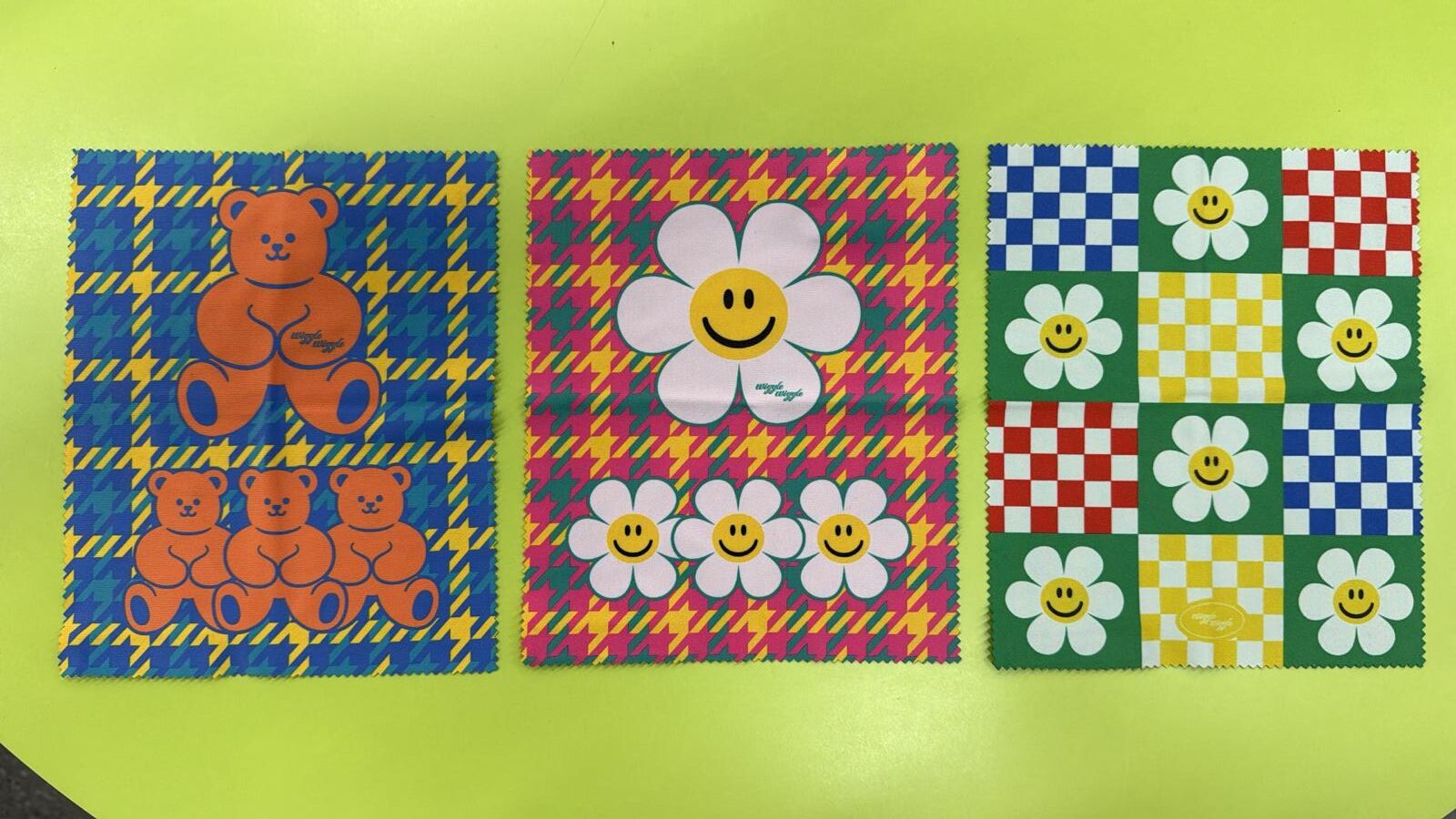 SI061 Wiggle Wiggle 眼鏡布