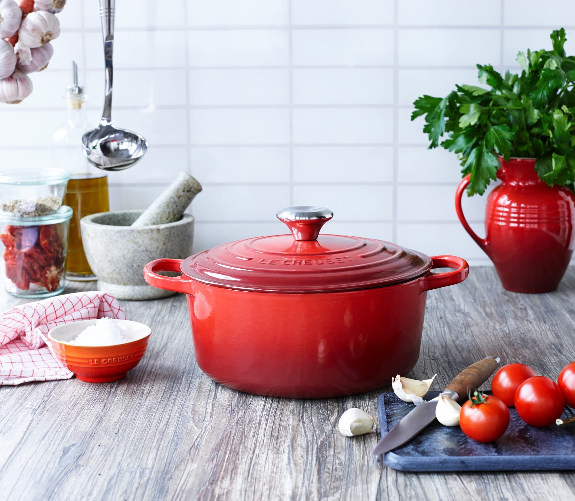Le Creuset 圓形鑄鐵鍋