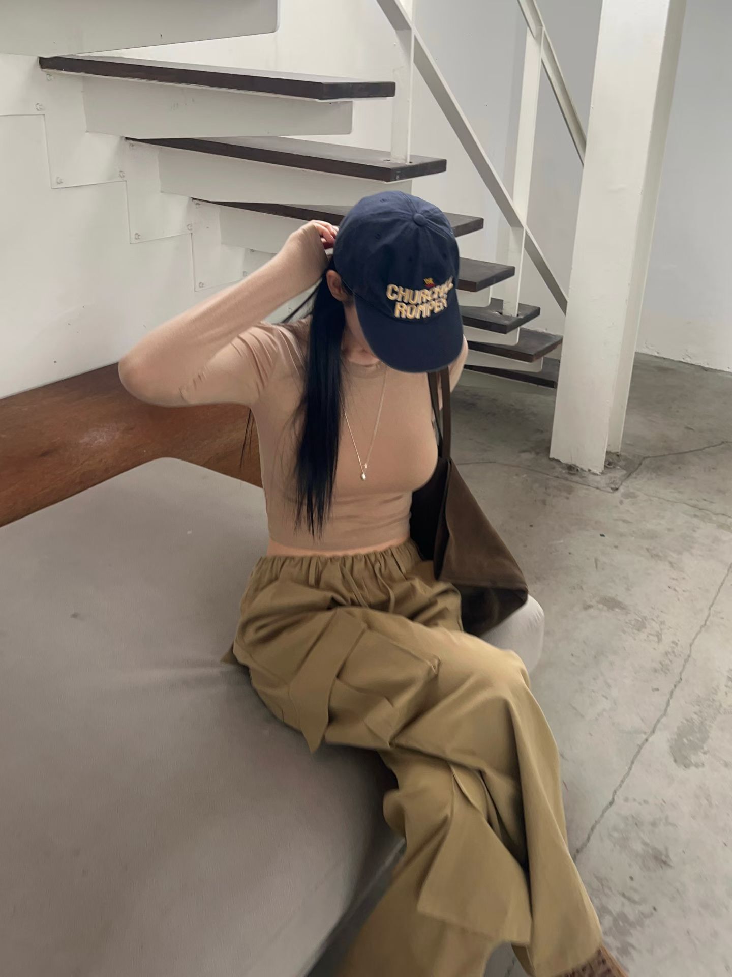 N19 短板合身長袖T (深灰現貨)