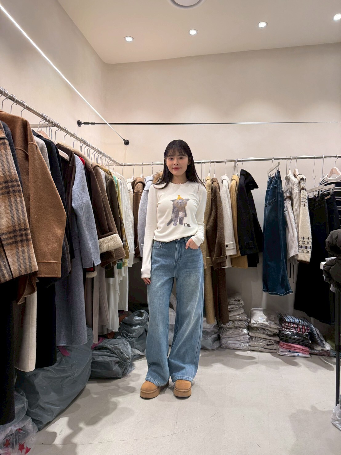 CB5313 貓貓圖案長袖Tee