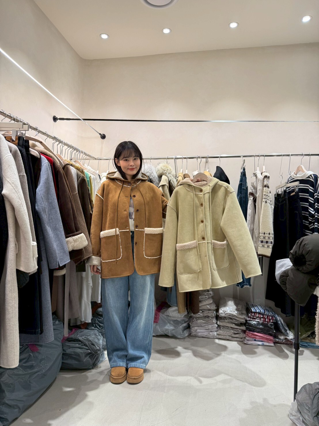 CB5309 內鋪毛中長麂皮外套