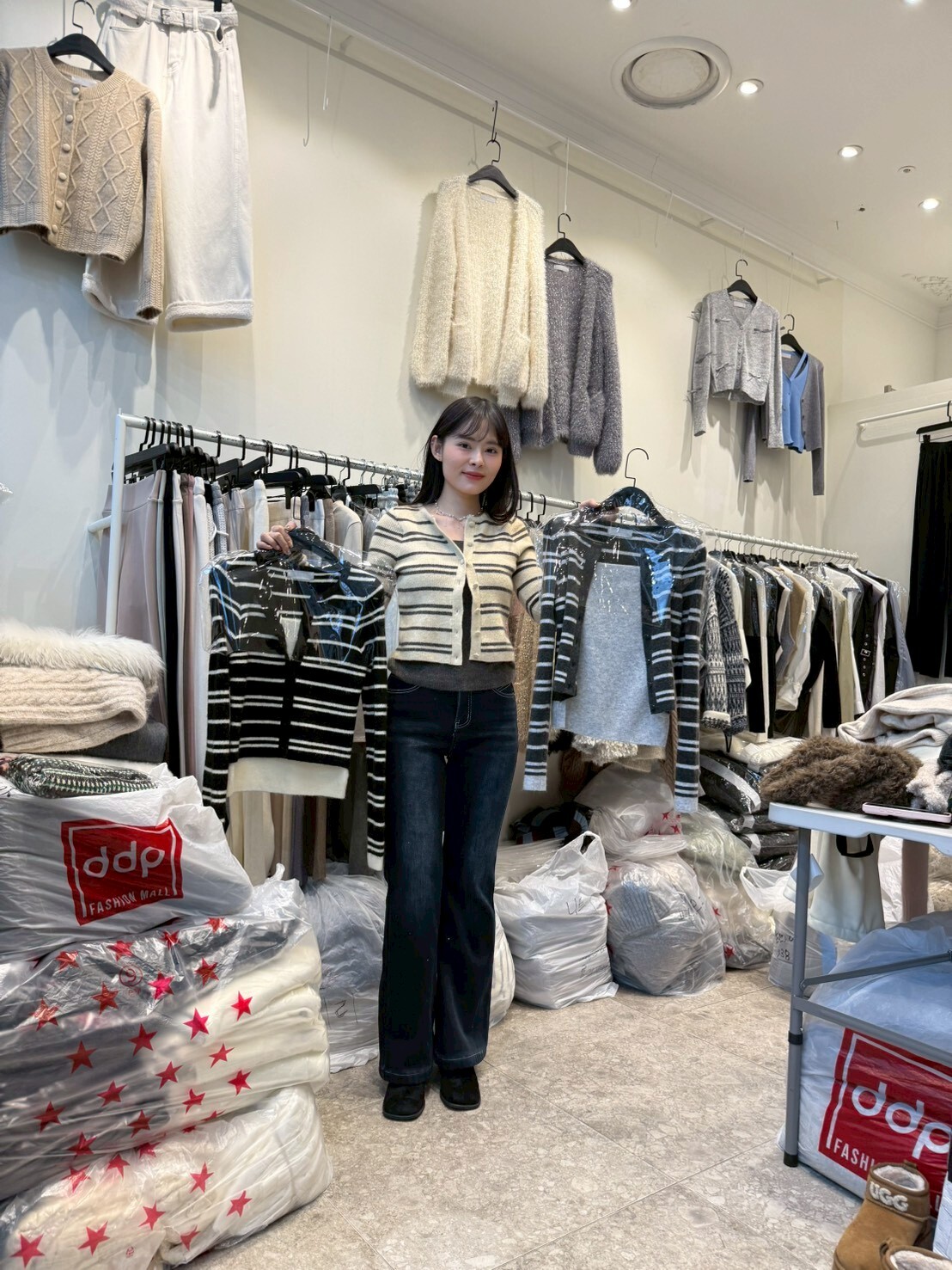 WE5303 撞色條紋排扣針織上衣