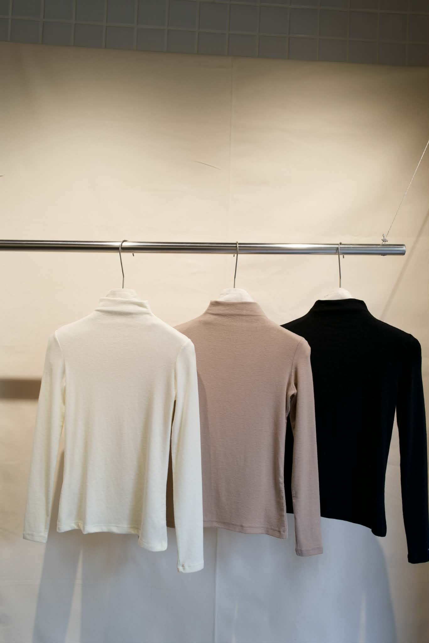 FN24 天絲羊毛高領打底衣