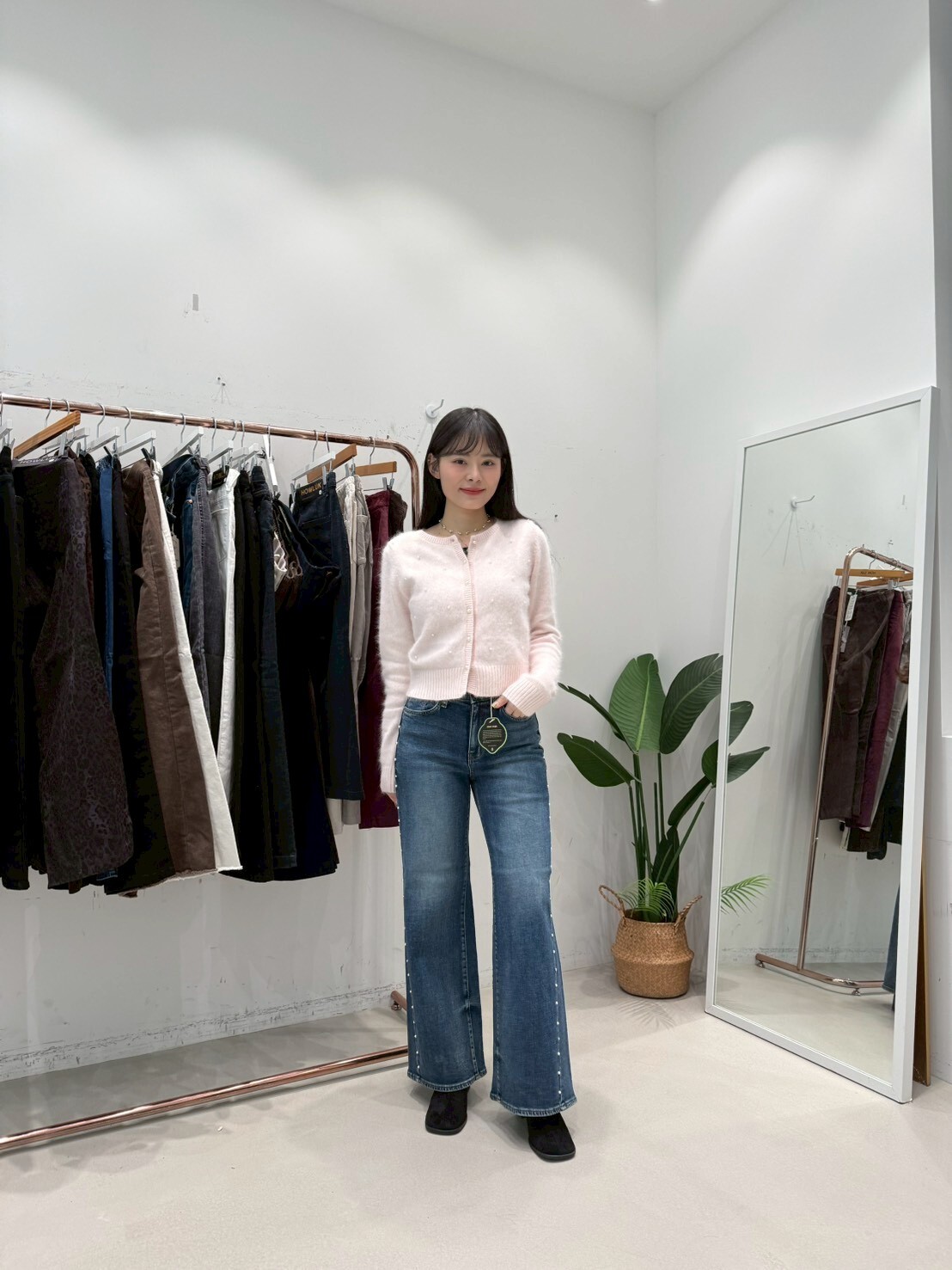 HL2576 側珍珠刷薄毛牛仔褲