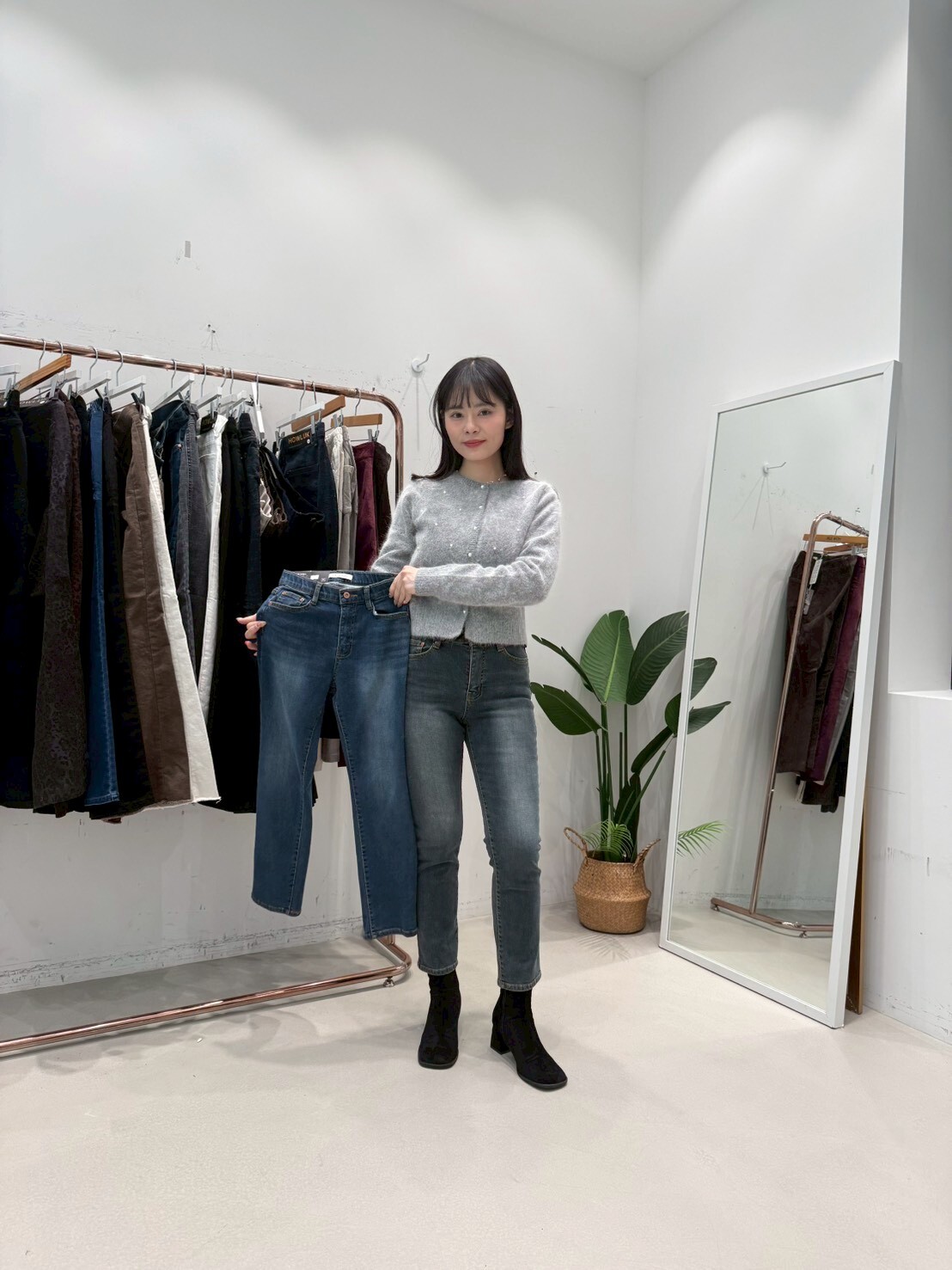 HL2563 修腿型刷薄毛牛仔褲