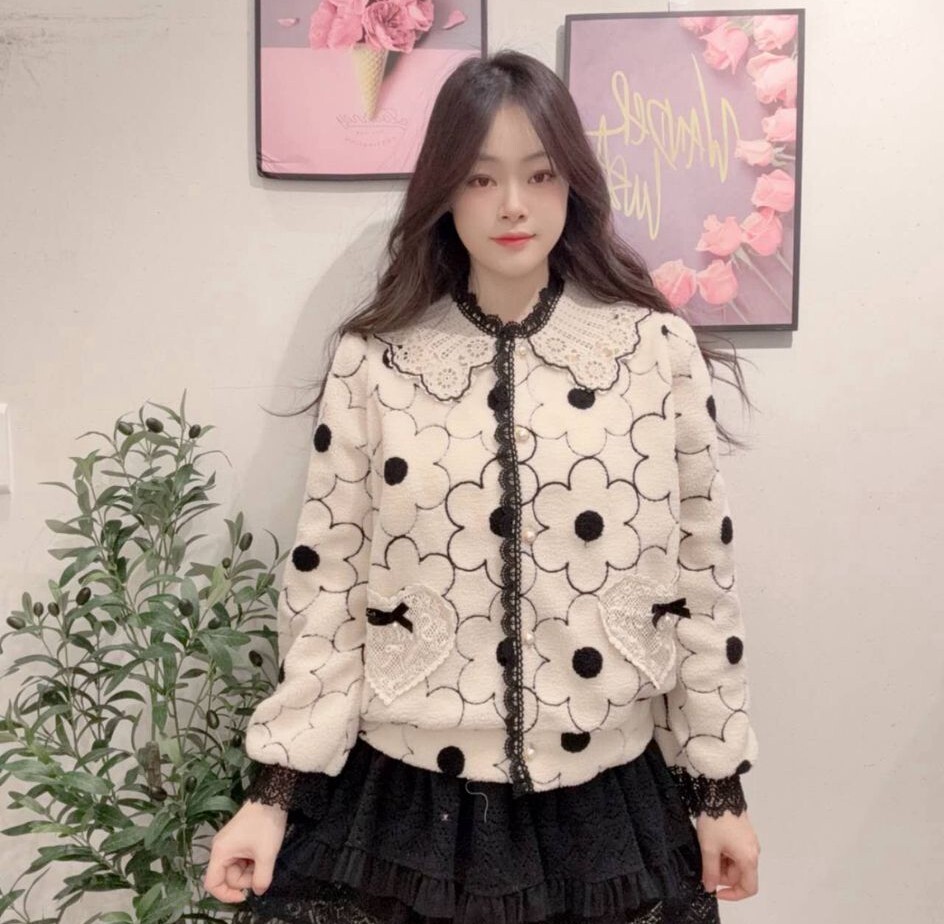 M02 30%羊毛 胸42 長23 $499 (一口價)