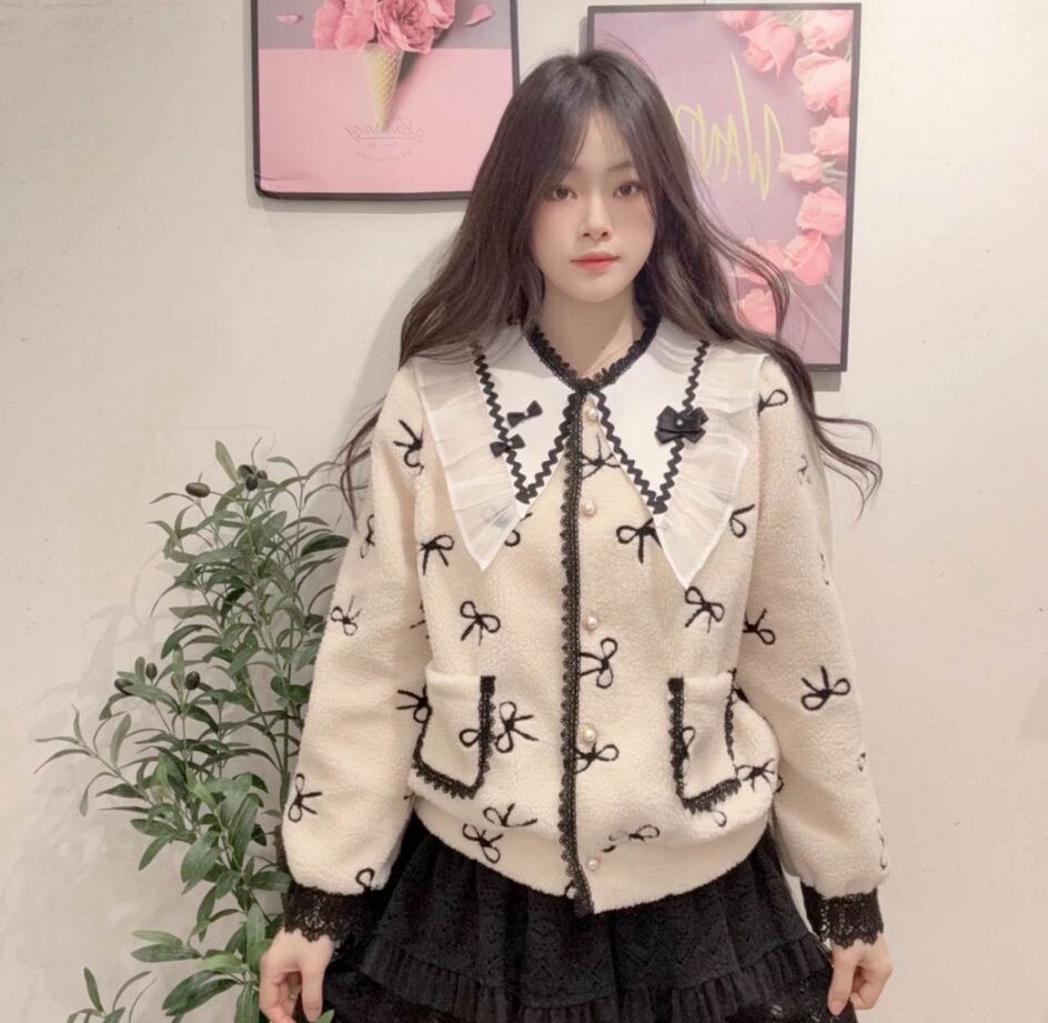 M19 羊毛30 胸42 長23 $499  (一口價)