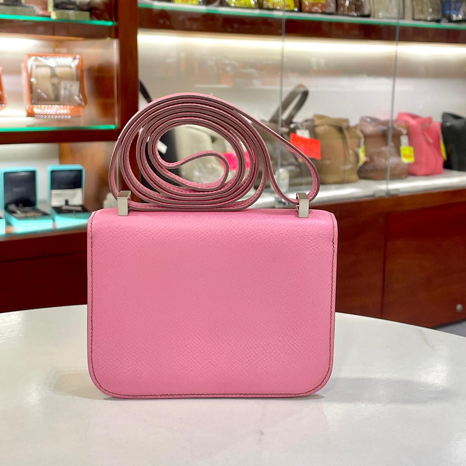 絕版！98%NEW二手CONSTANCE 14 櫻花粉銀扣EPSOM皮N刻 5P/PHW #C14 #康康包 #香榭站正品