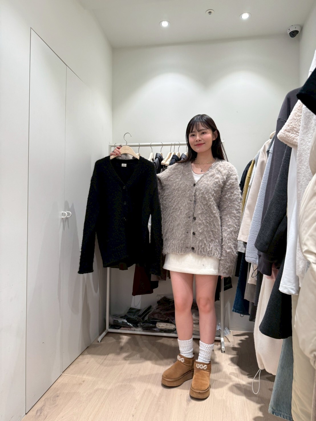 LY5309 毛絨感寬身針織外套