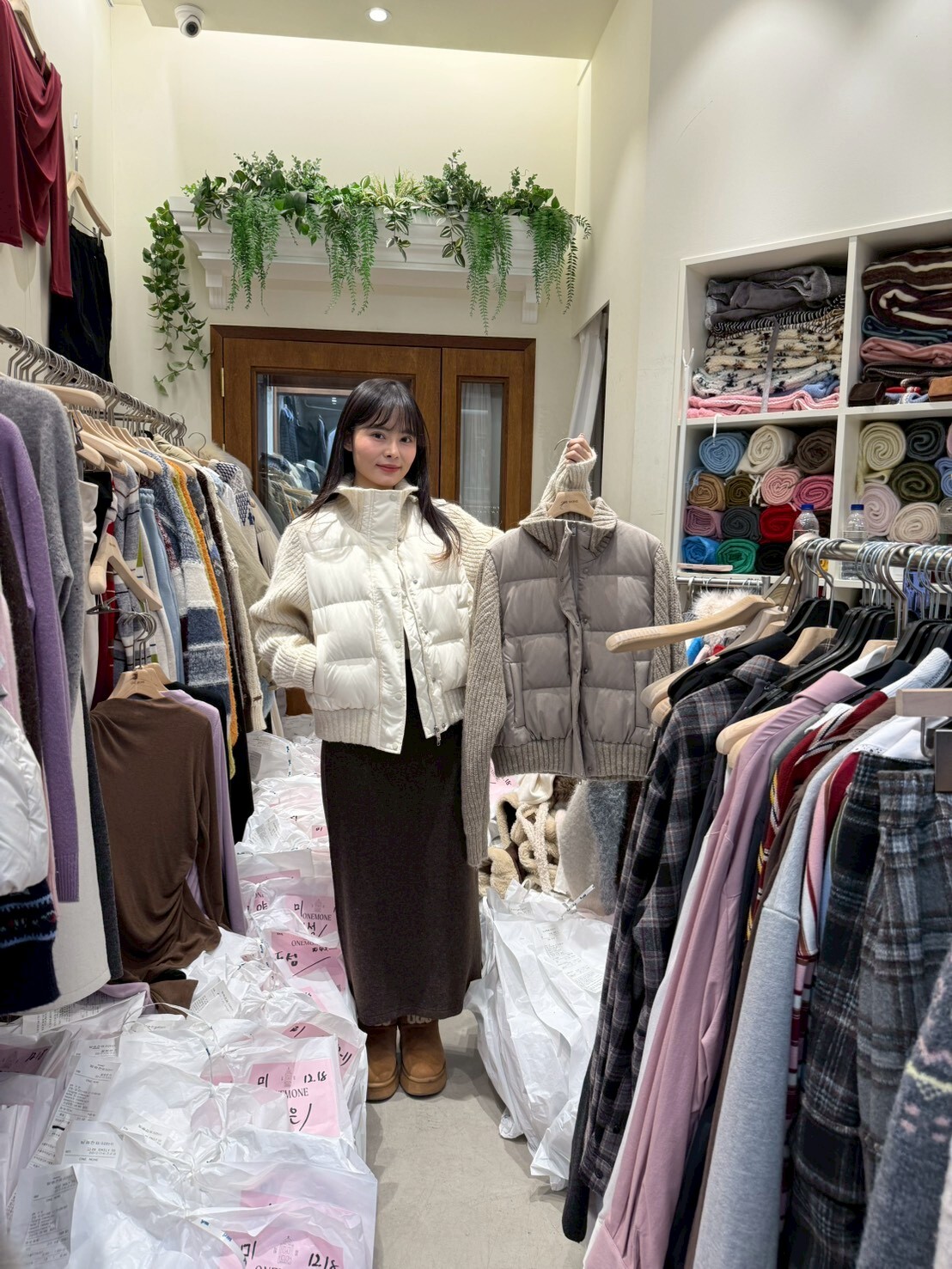 OM5311 企領拼接針織啪鈕羽絨