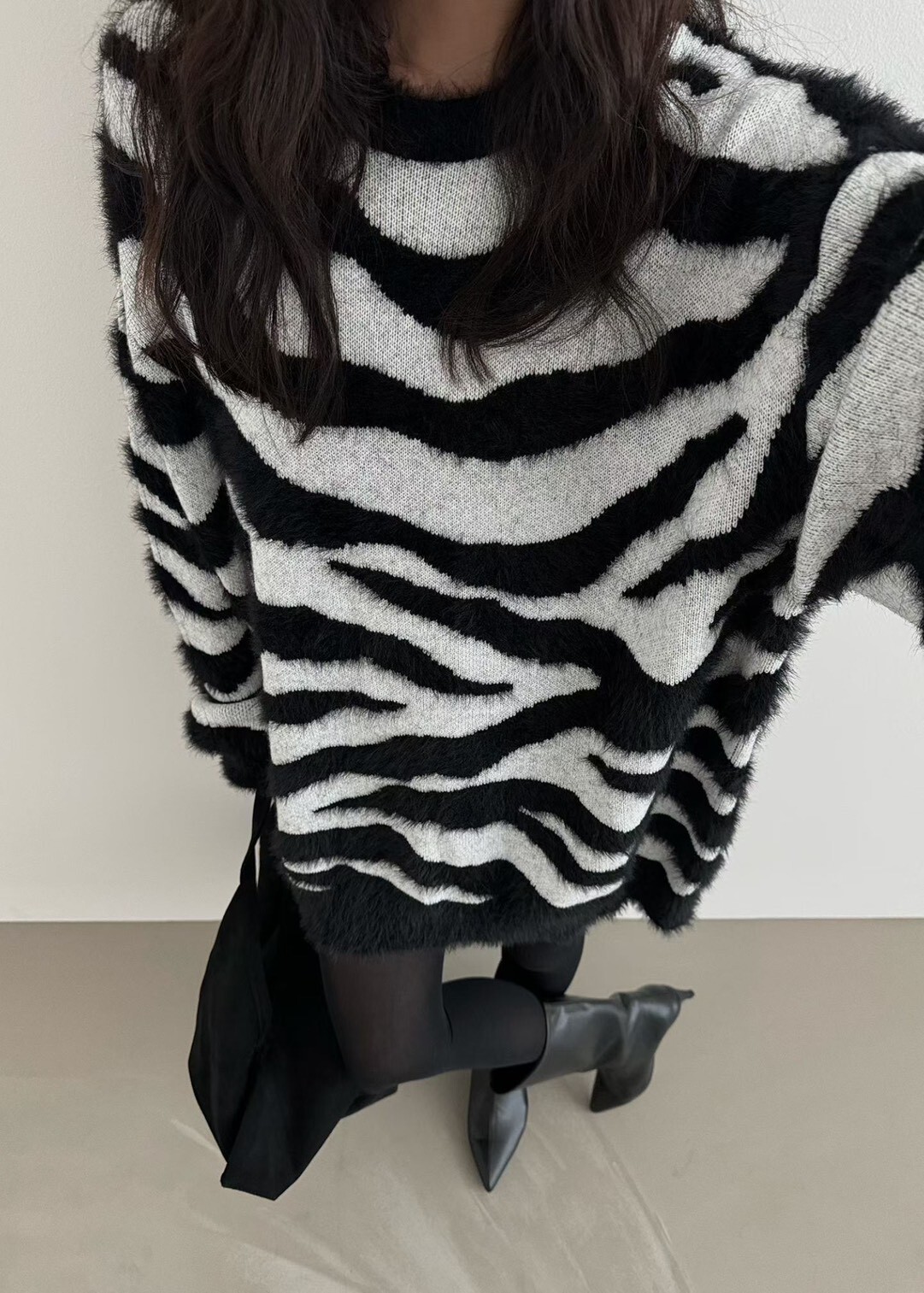 #AD129斑馬紋毛衣