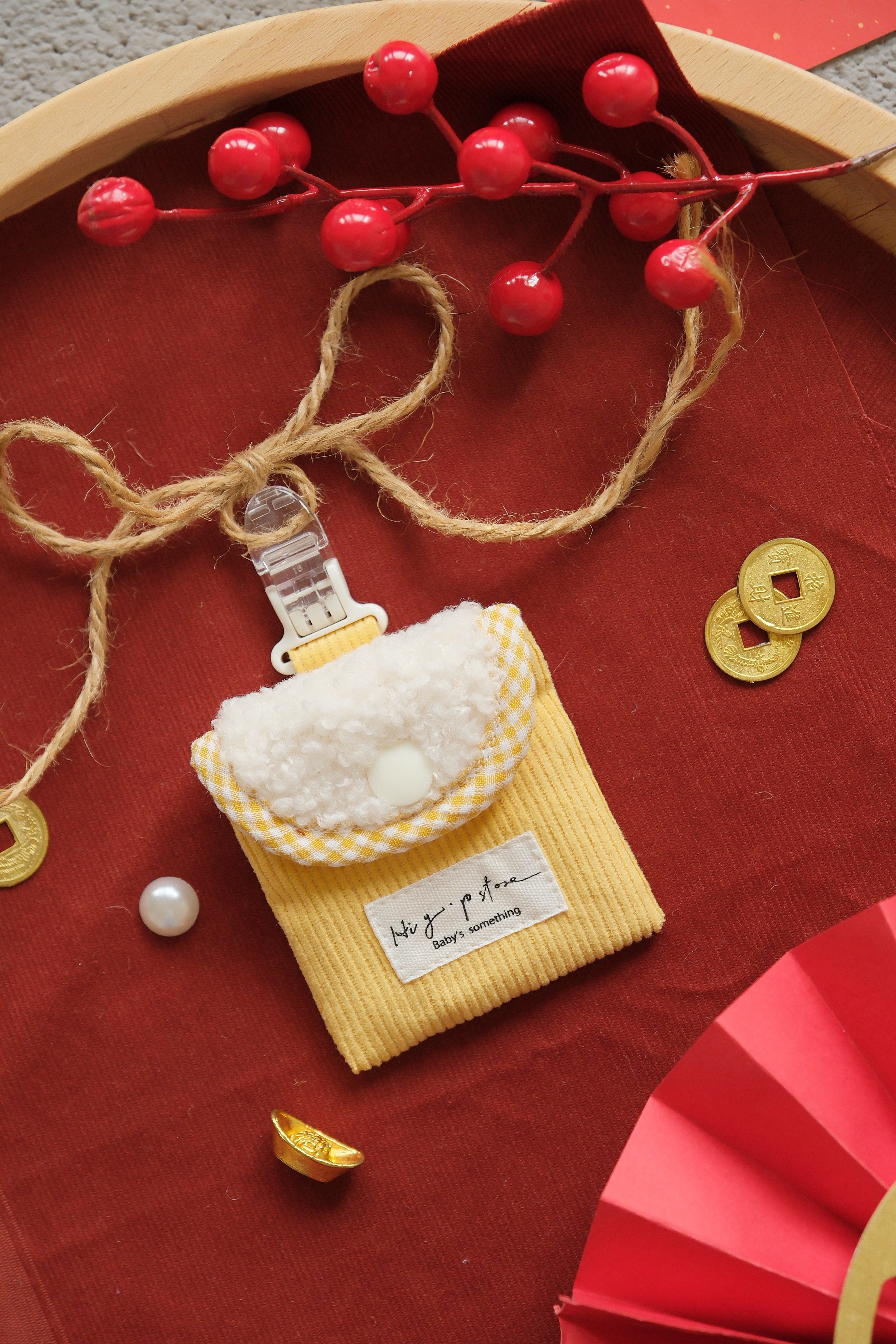 Hi Y.P store-平安符袋-暖暖羊羔絨-黃