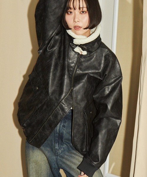 日本🇯🇵連線 MONO-MART X Snap Club 毛絨領復古風雙拉鍊皮外套 寬鬆 雙拉鍊 霧面質感 夾克 皮衣 皮外套 外套 皮夾克 毛絨領 2色(任買兩件711免運)/預購