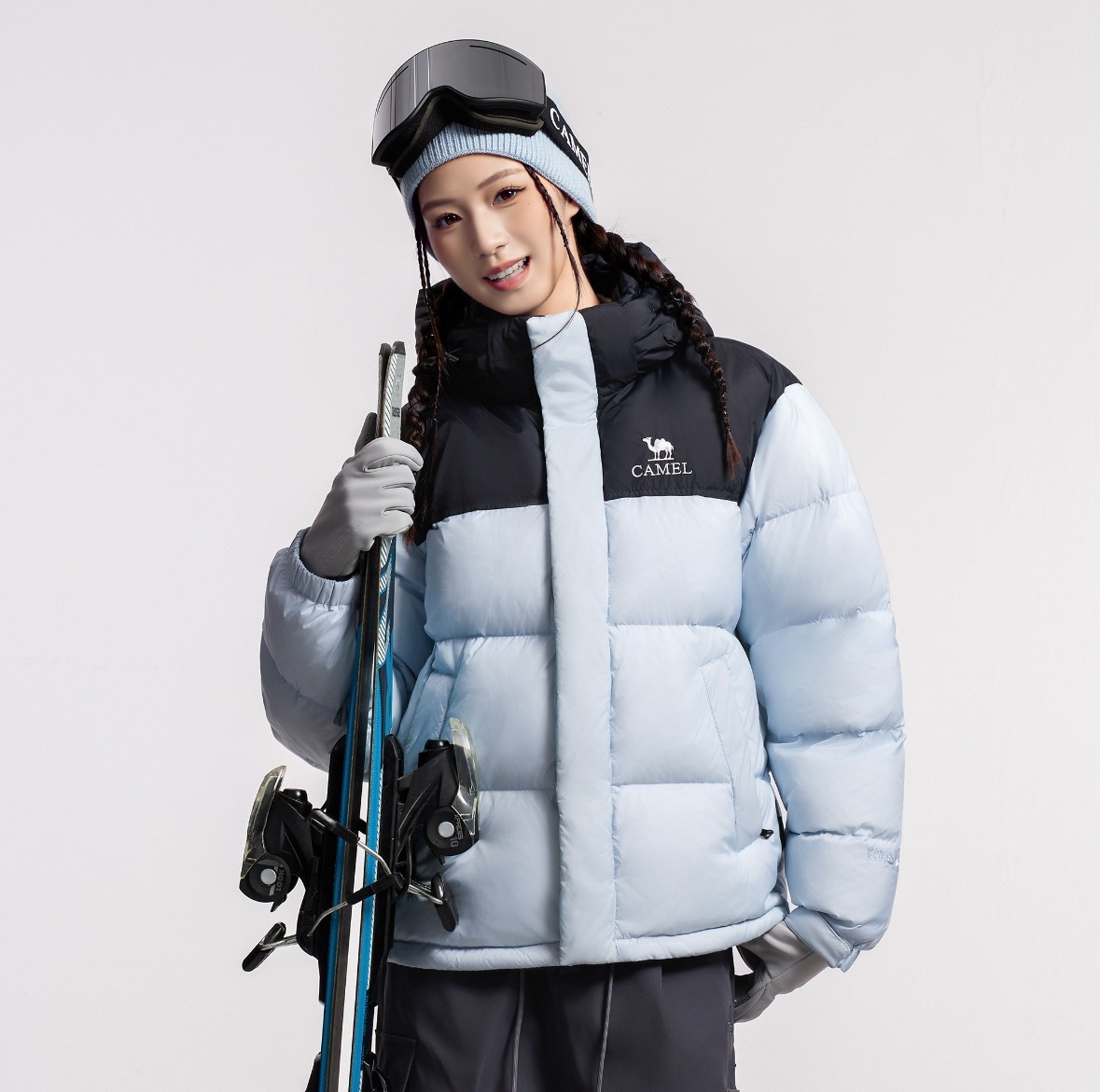 CAMEL 駱駝 崑崙山系列 羽神PRO 防風防水抗撕裂 鵝絨羽絨衣 男女同款 藍黑