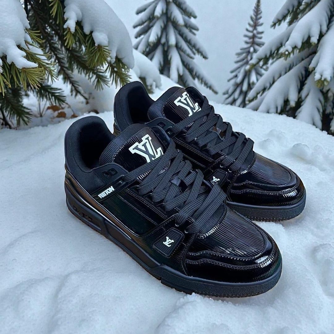 LV Trainer 新色黑漆皮鞋