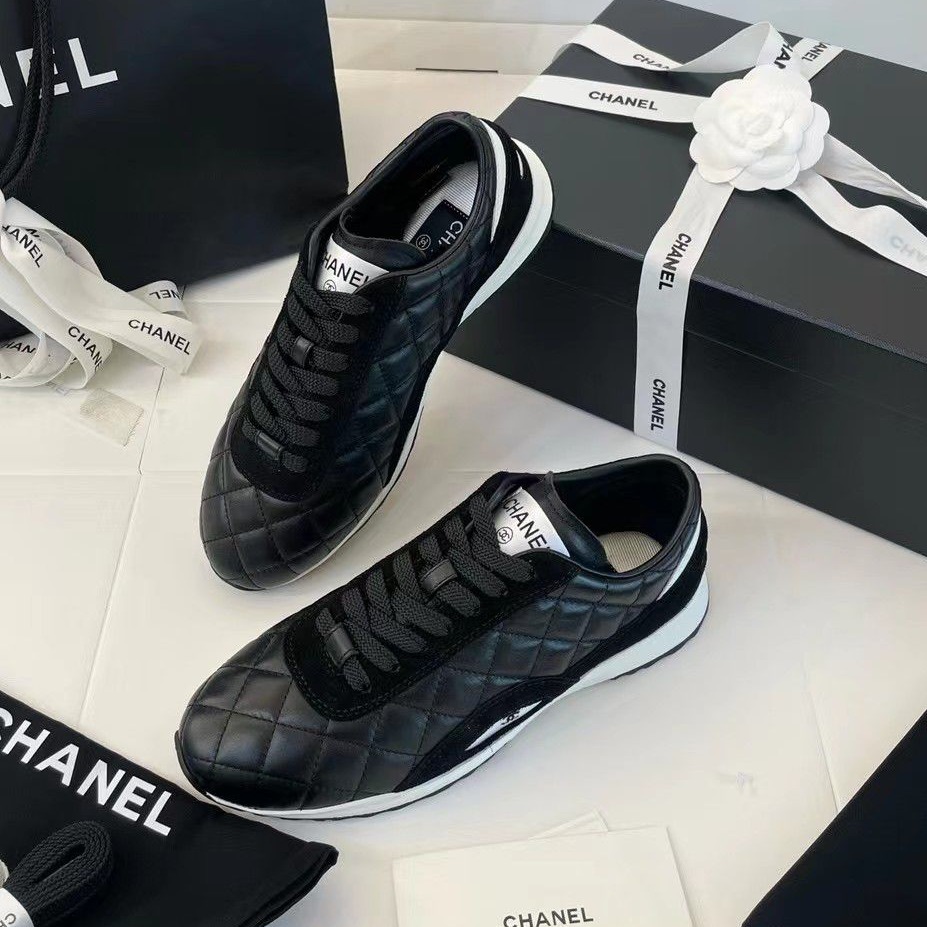 CHANEL 2026C 早春度假系列✨菱格紋運動德訓鞋