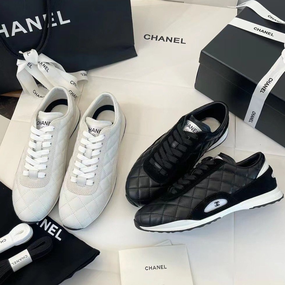 CHANEL 2026C 早春度假系列✨菱格紋運動德訓鞋