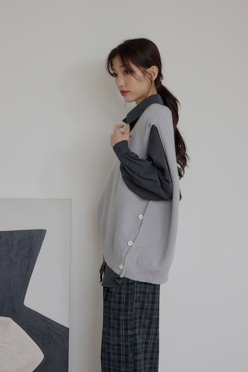 造型側排釦袖捲邊背心