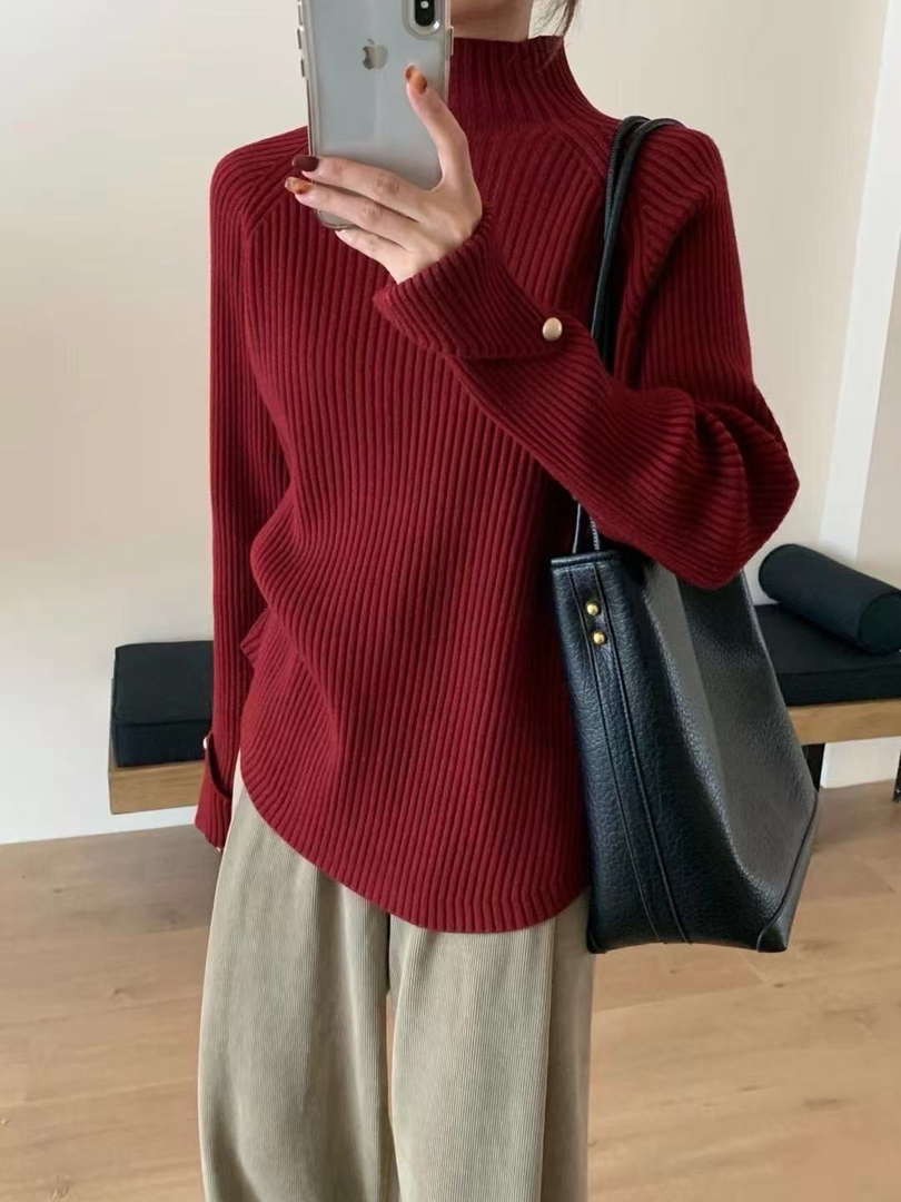 修身不貼身高磅數立體坑條｜顯氣色金釦針織上衣 ⚡️搶手貨 ⚡️