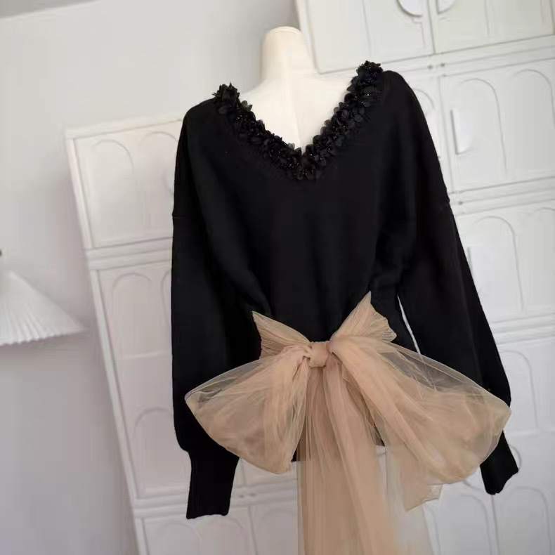 領邊雕花蕾絲腰綁網紗長版針織上衣