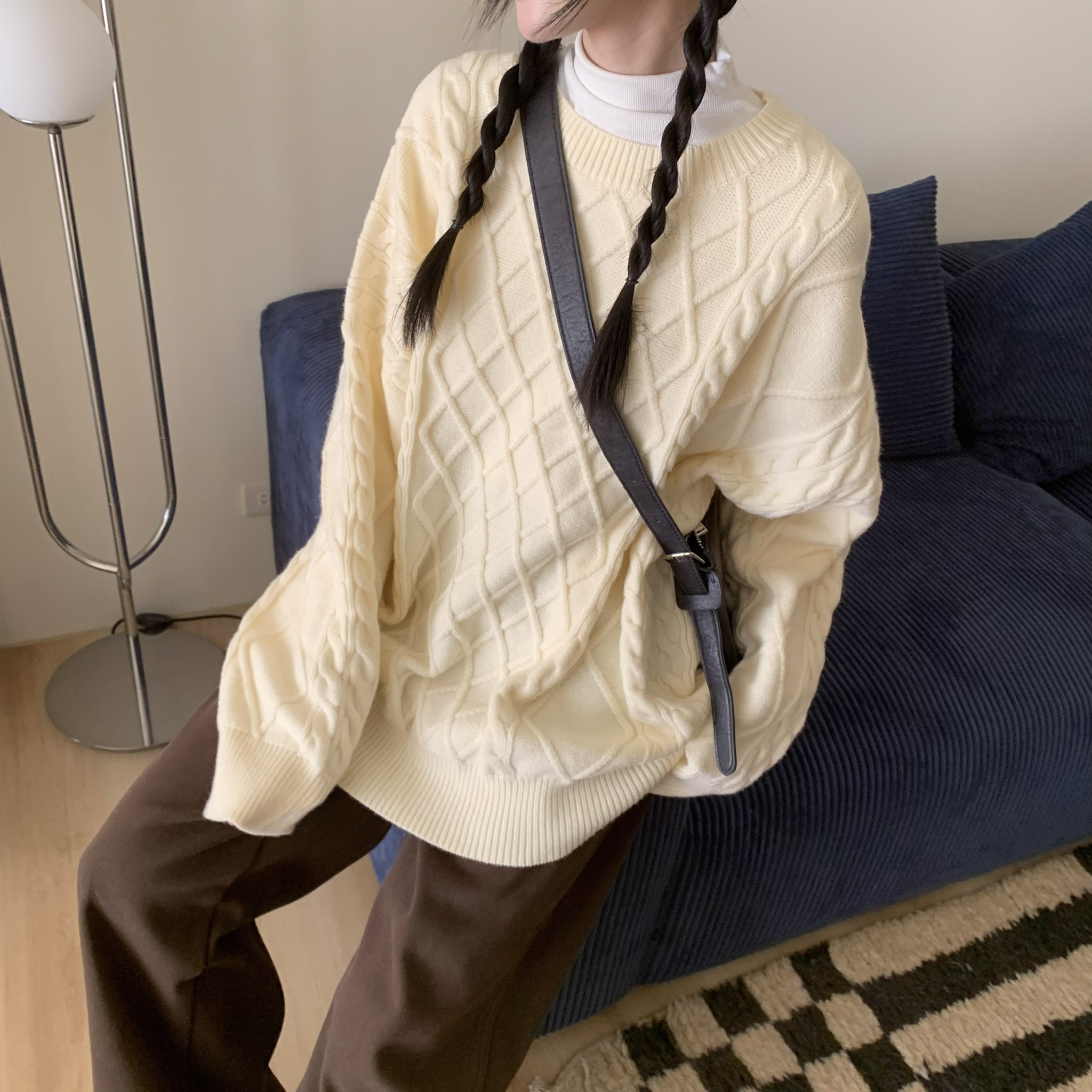 ISA_經典不單調! 本期必買韓女麻花圓領毛衣_51149