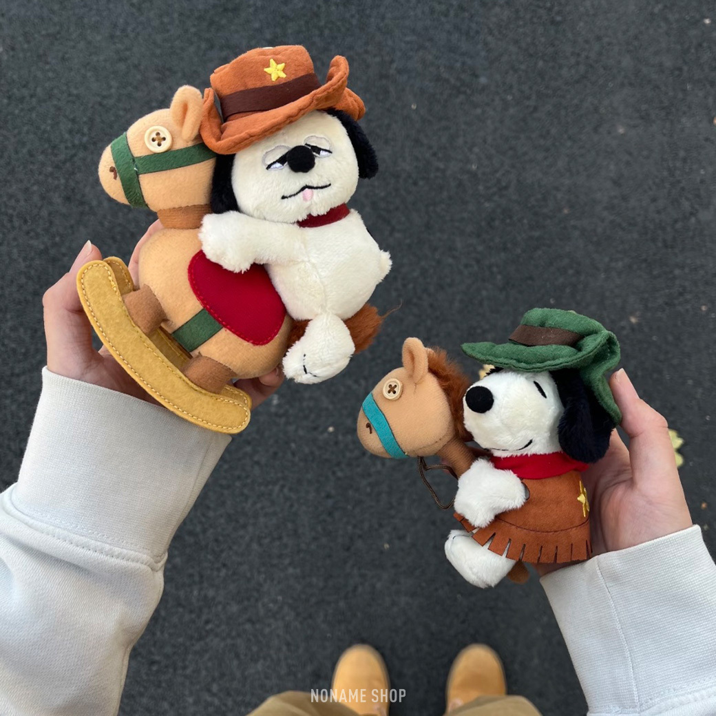 SNOOPY PEANUTS OLAF 馬年限定 歐拉夫 吊飾 娃娃 兩款