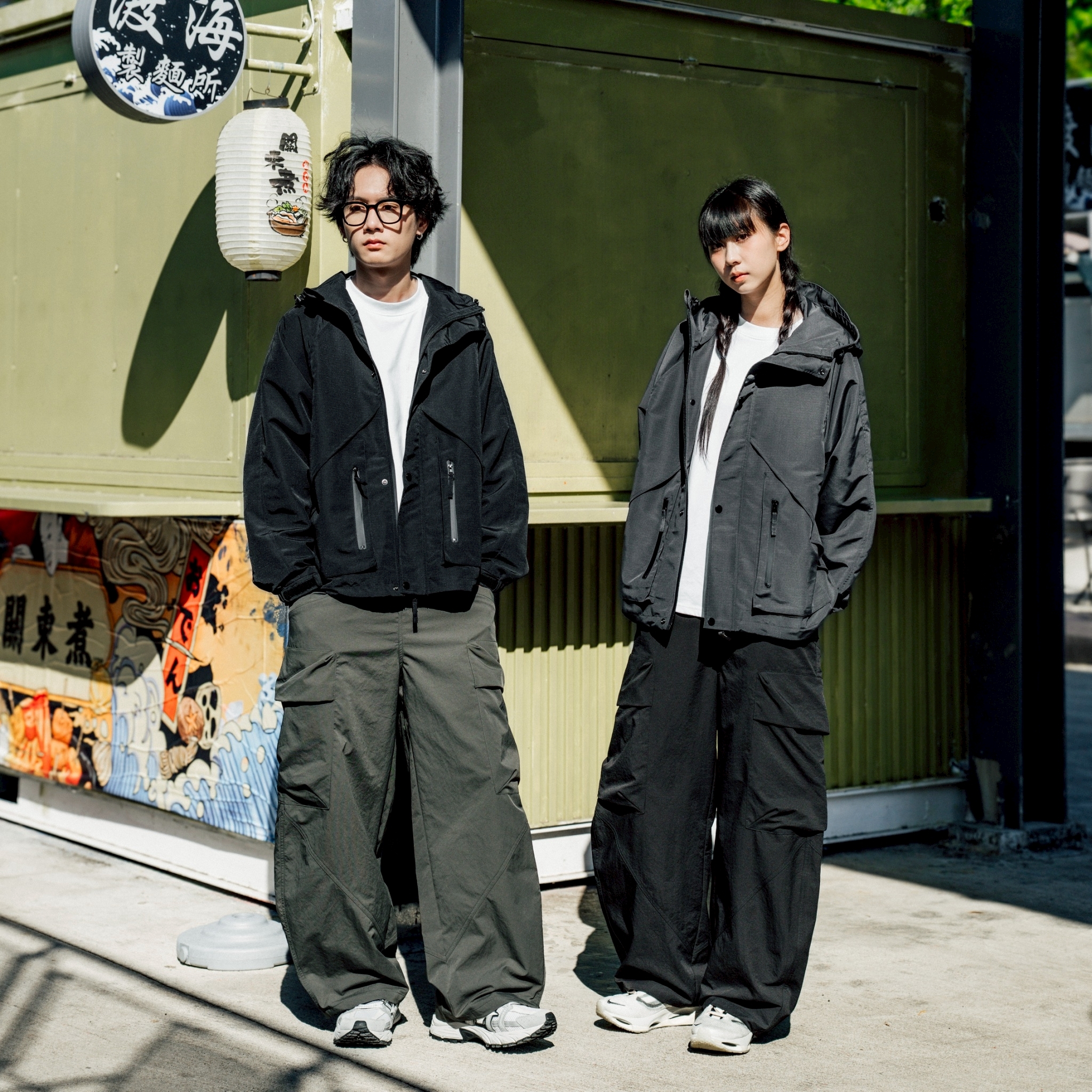 SBG 立體剪裁機能連帽外套 SB0546