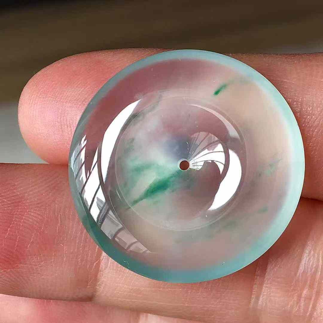 1218556 翡翠玻璃種飄花平安扣 (23.7mm直徑)