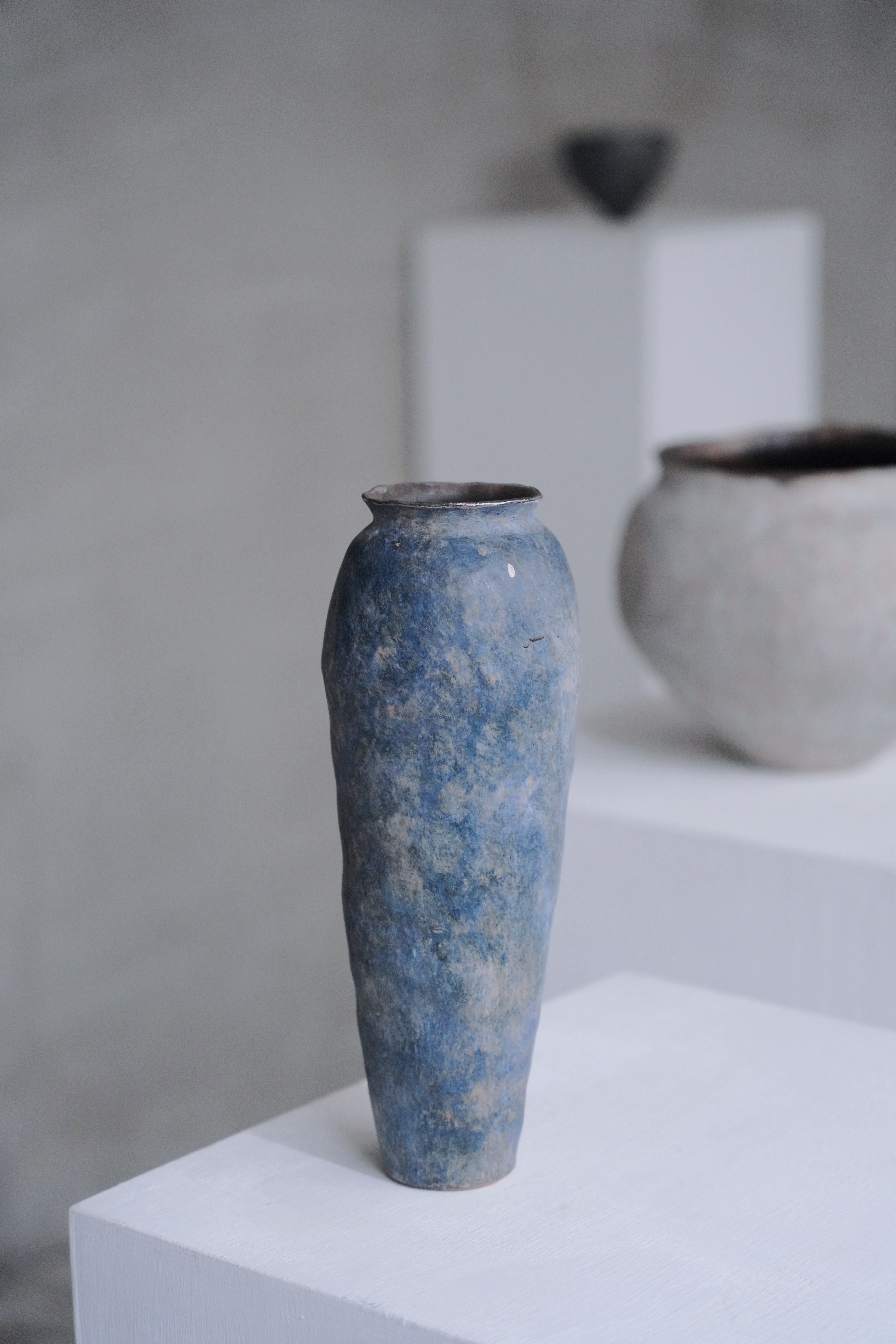 稀微 hi-bî ｜大美陶作個展｜青花縮口長型花器+