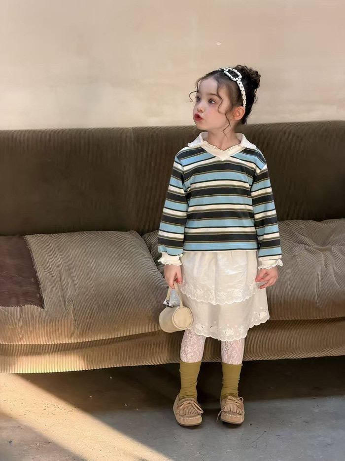 正韓春aiai 藍色條紋花邊袖上衣