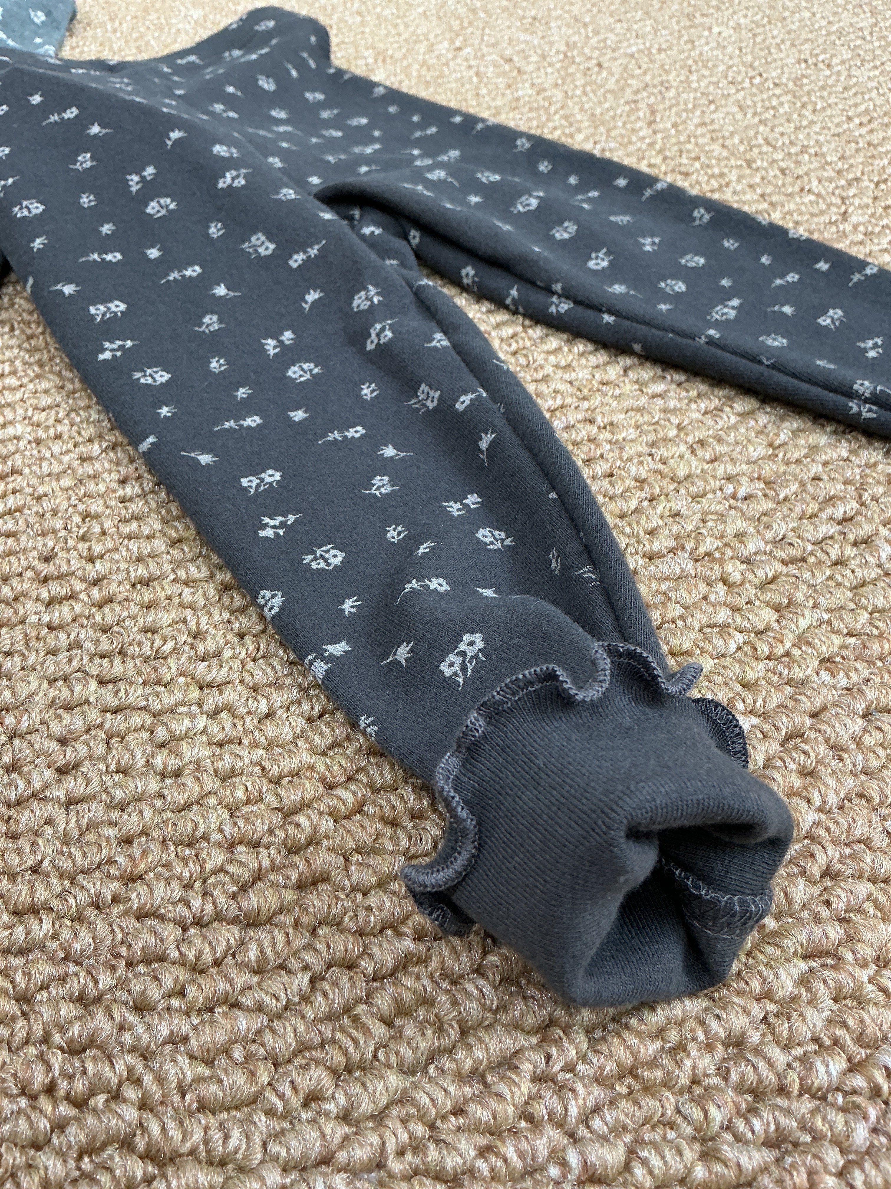 A03935碎花內搭褲